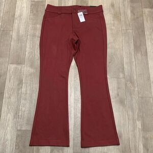 NWT Studio By‎ Torrid Luxe Ponte Slim Boot Mid Rise Stretch Trouser Pants